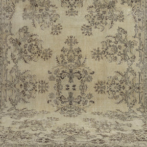 Fiorina - Oriental Rug, Timeless & Exquisite