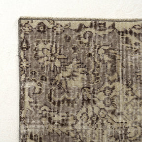 Erylia - Elegant Living Room Rug, Antique Charm