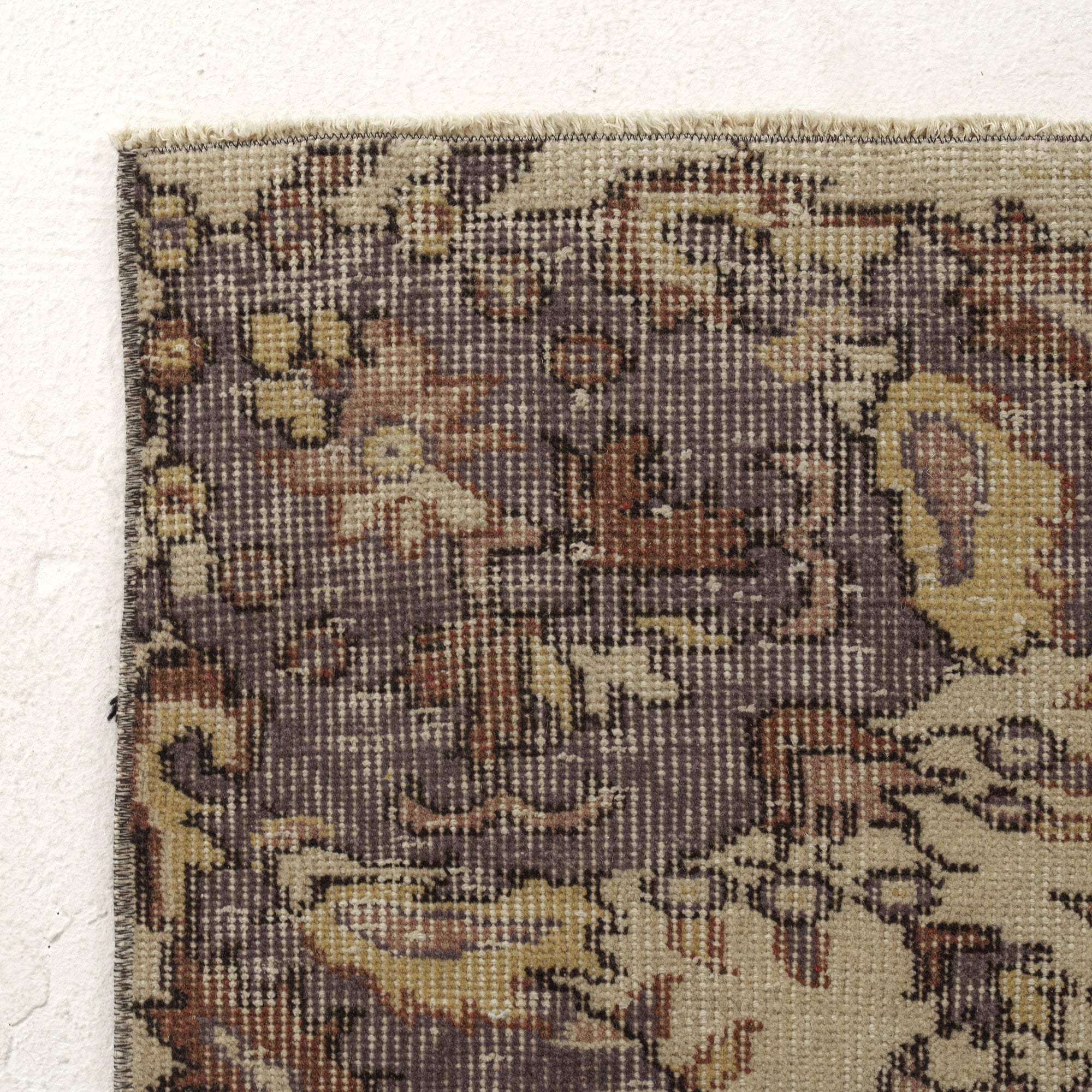 Esirya - Handmade Turkish Rug, Rich in Tradition
