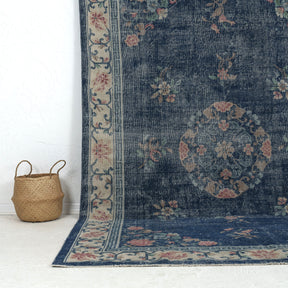 Hilessa - Living Room Rug, Elegant & Unique