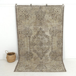 Urelia - Handmade Turkish Rug, Rich in Tradition
