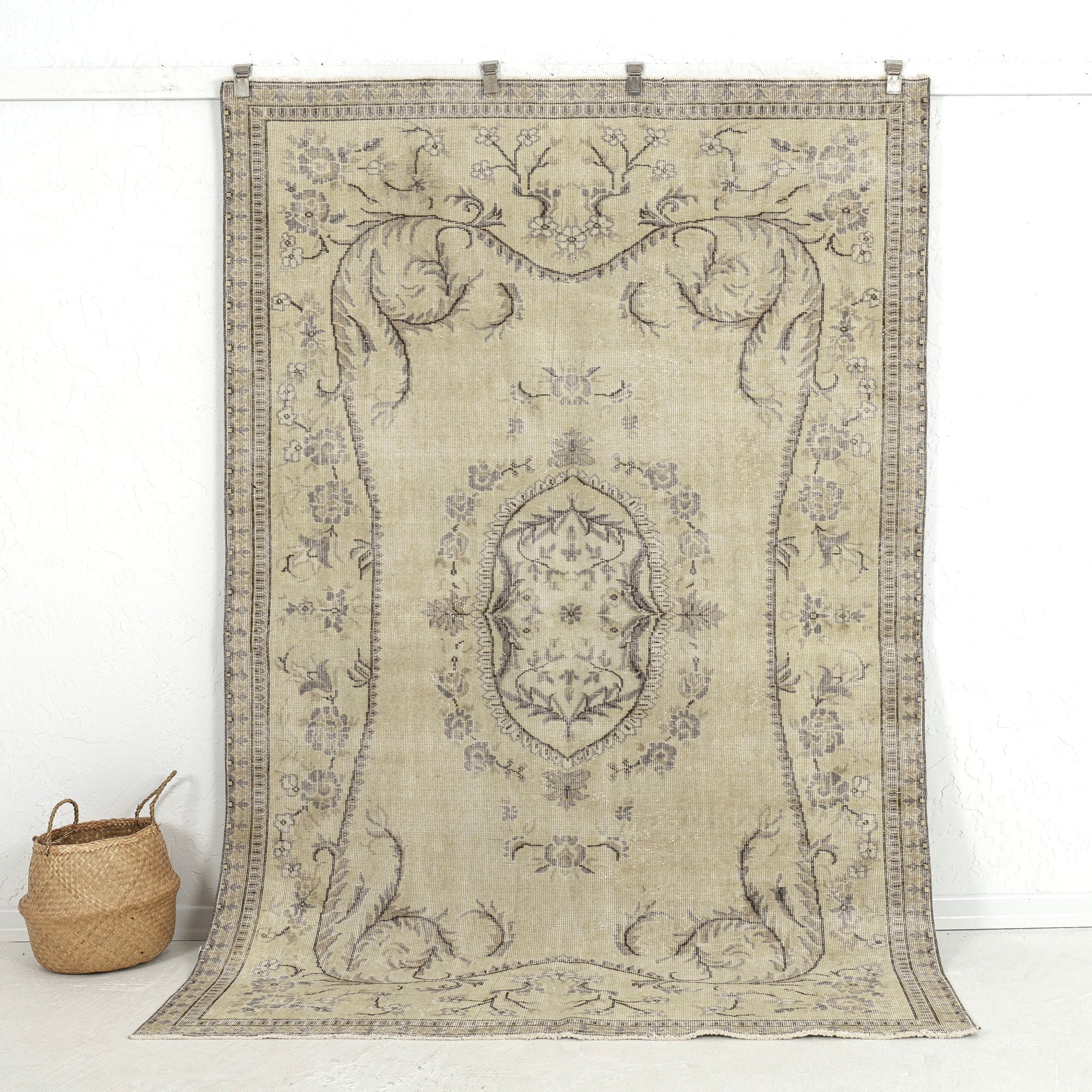 Abella - Living Room Rug, Curated Vintage Collection
