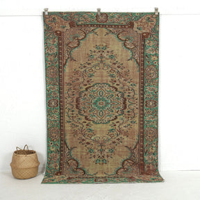 Aimee - Turkish Rug, Authentic and Vintage
