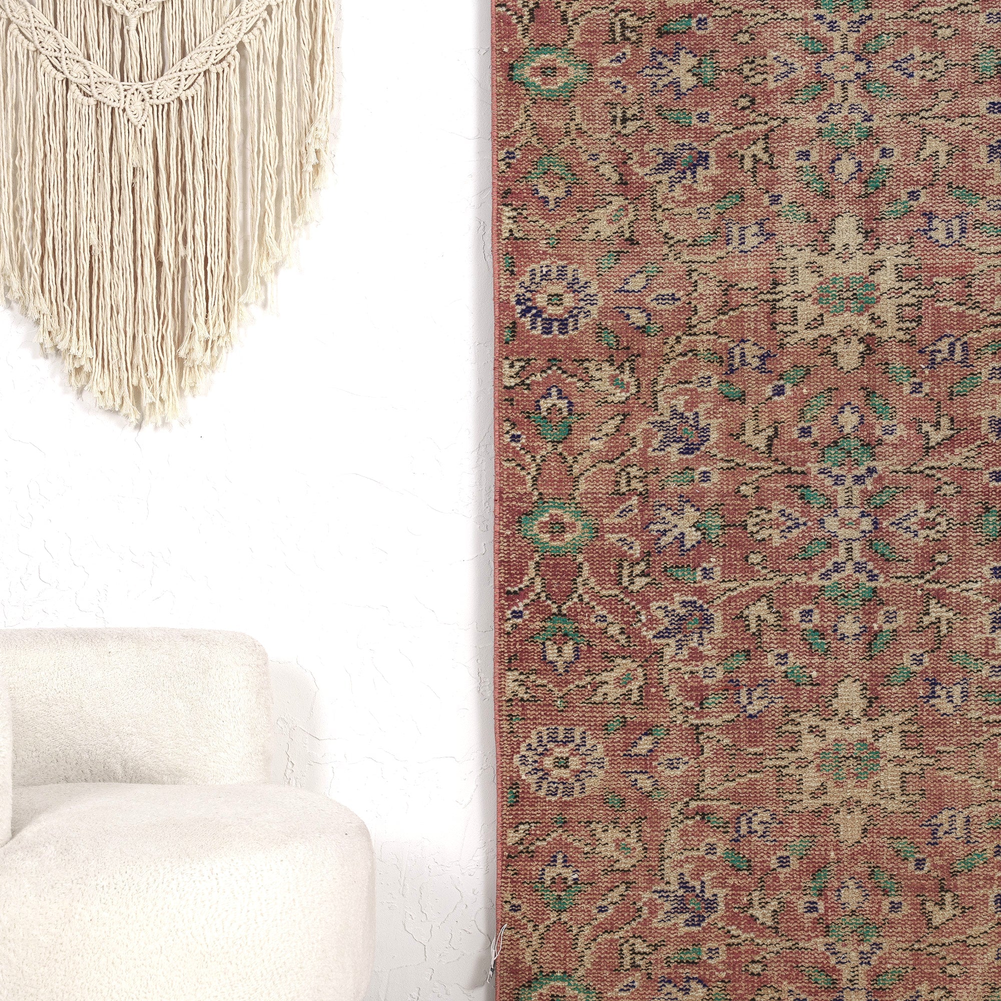 Fiamma - Oriental Rug, Exquisite Antique Design