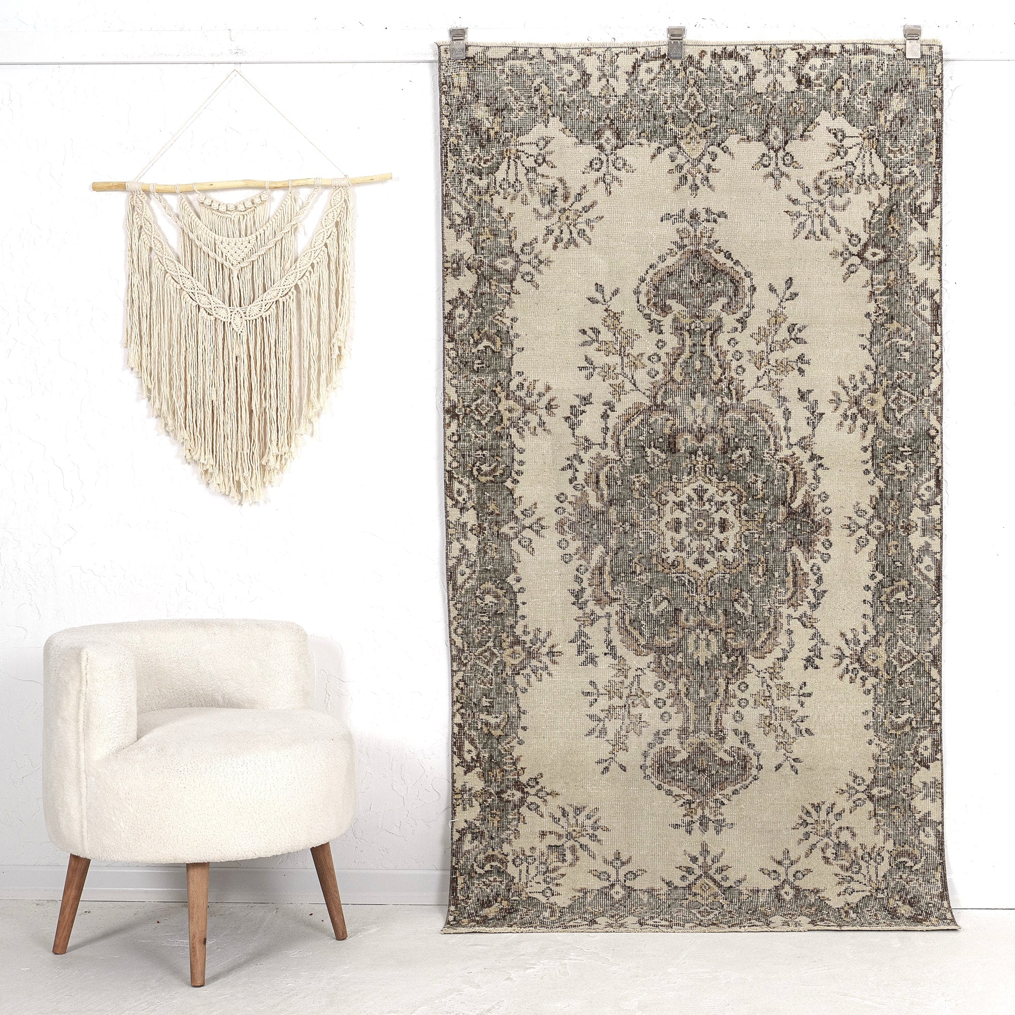 Flora - Vintage Persian Rug, Handwoven Masterpiece
