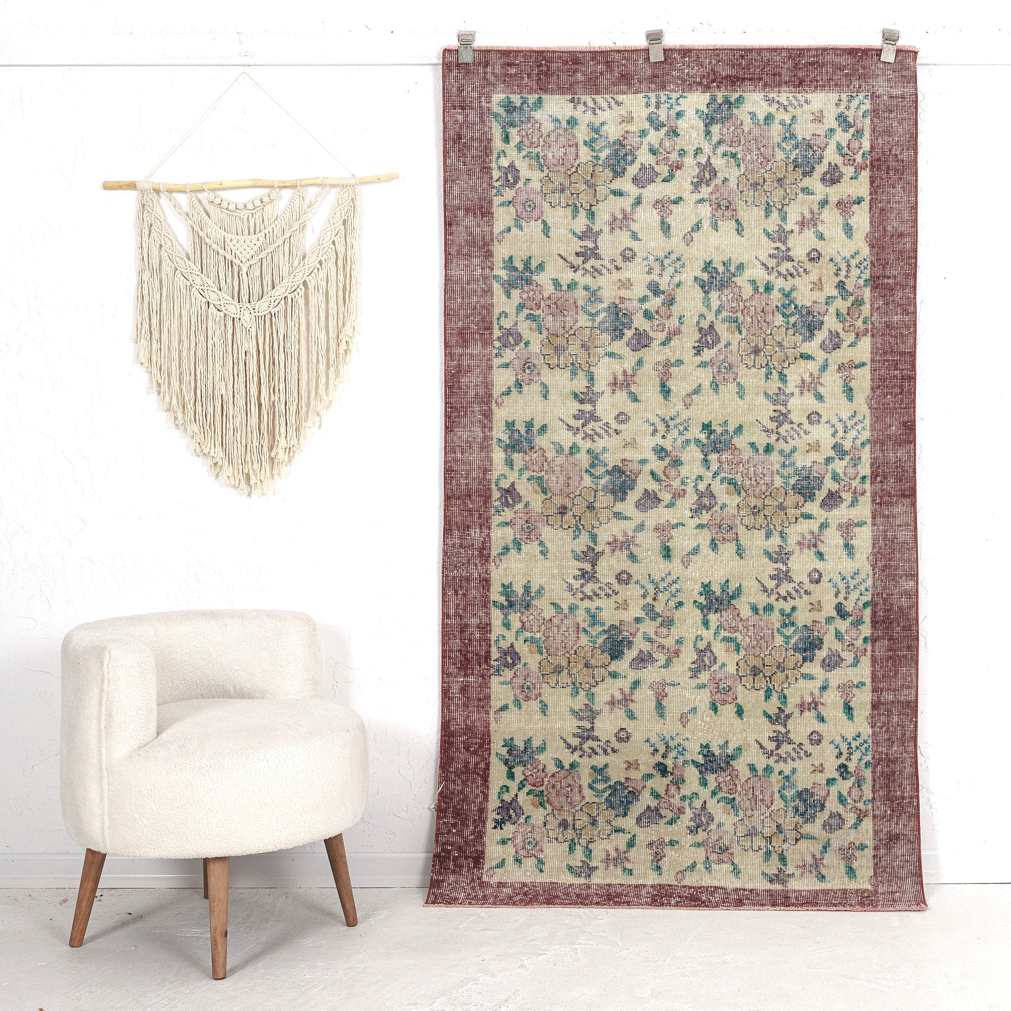 Filia - Turkish Rug, Authentic and Vintage