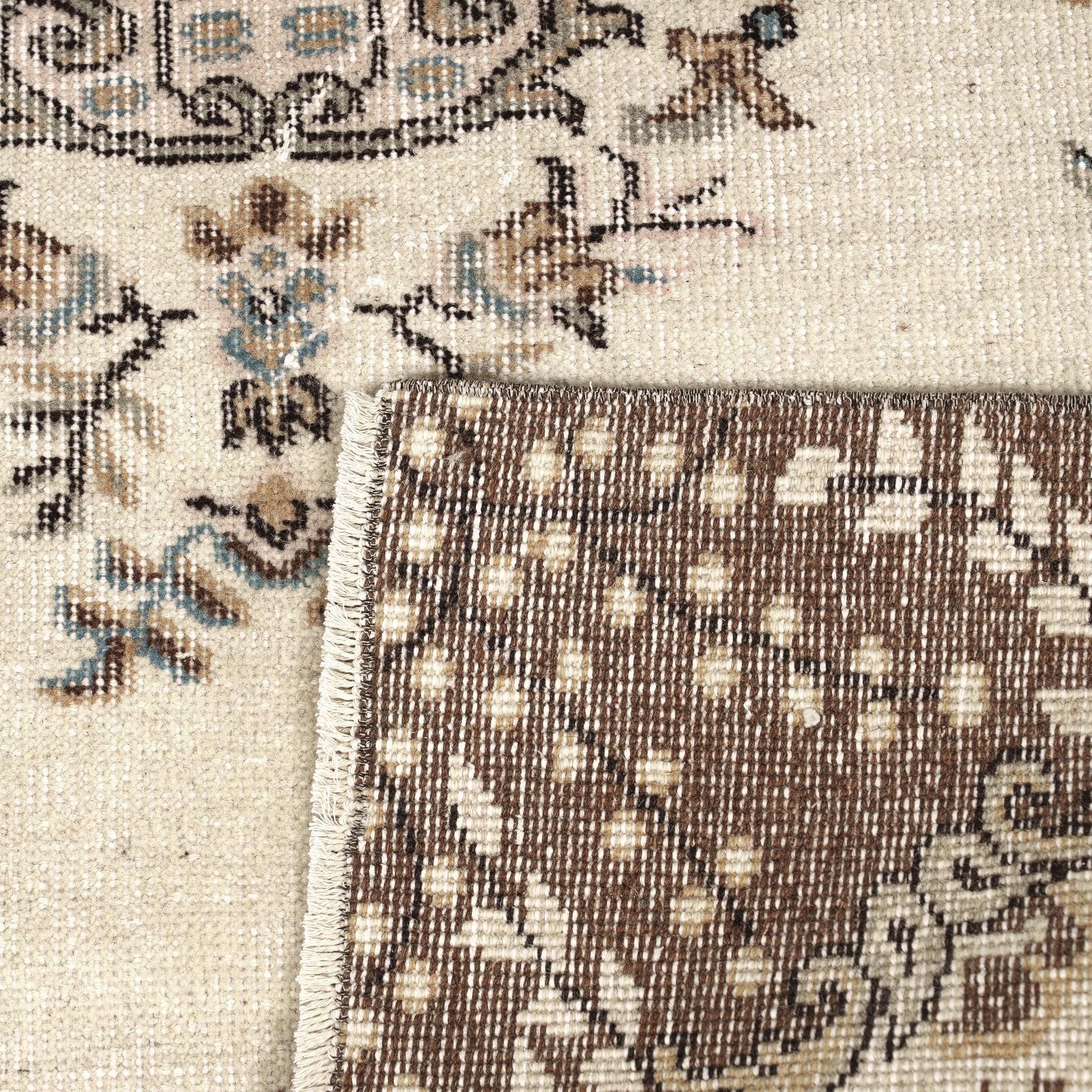 Fiorine - Oriental Rug, Exquisite Antique Design