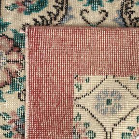 Karitza - Persian Rug, Unique Handcrafted Artistry