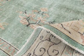 Paisleigh - Oriental Rug, Handcrafted for Luxury Living