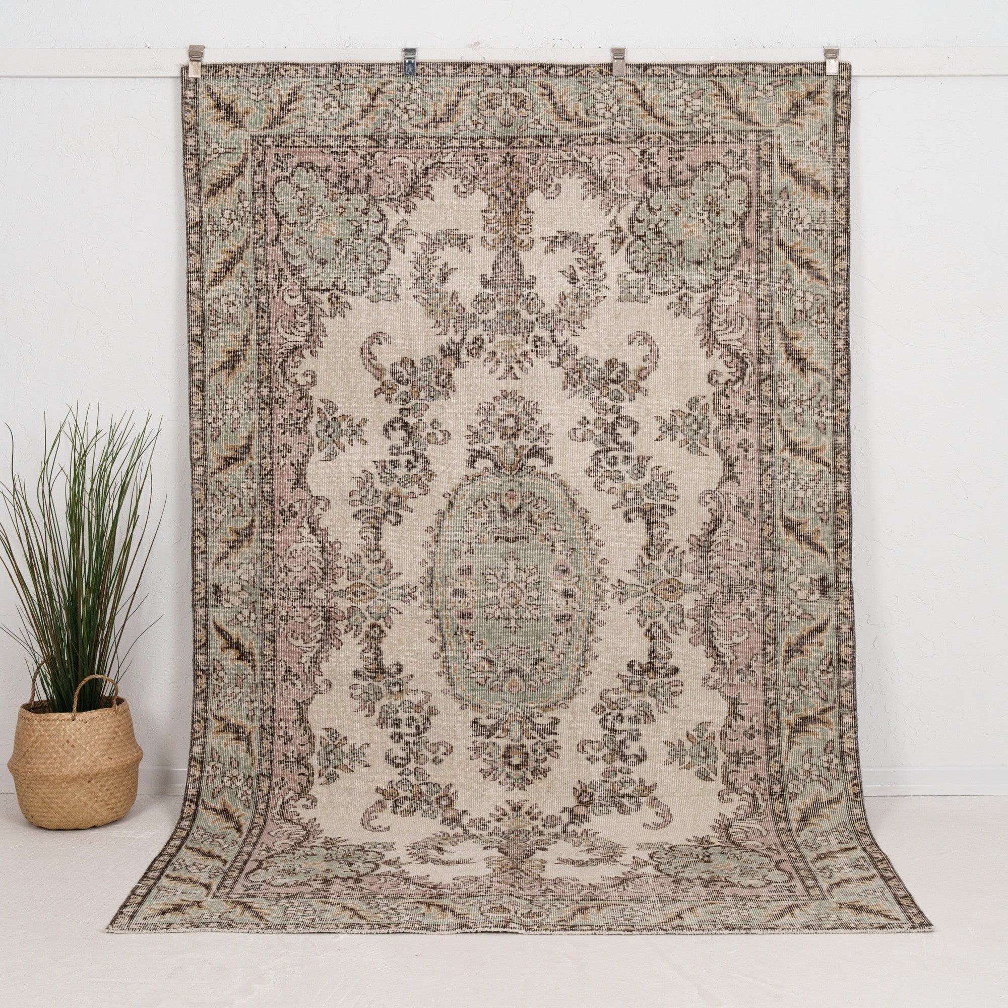 6x9 Persian Rug