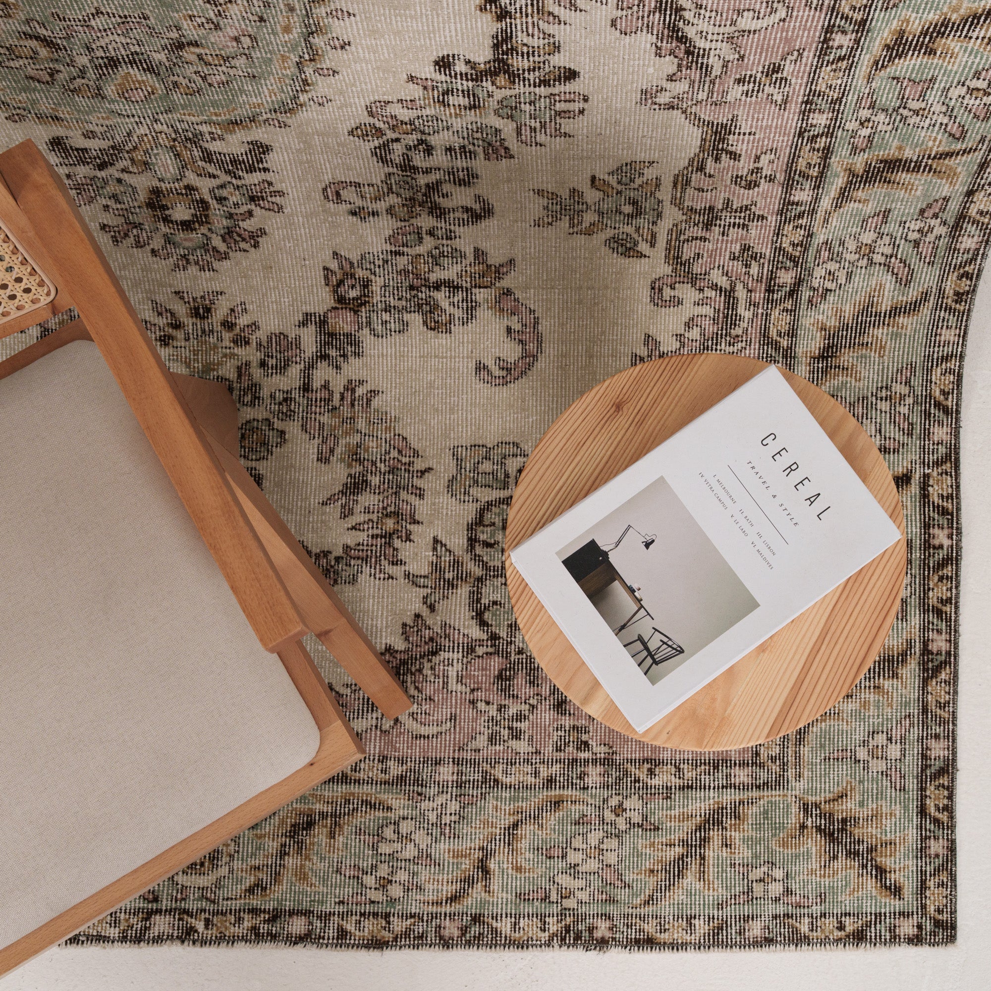 6x9 Vintage Rug