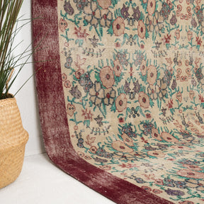 Thalirae - Vintage Turkish Area Rug