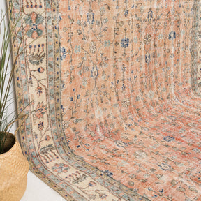 Jasilyn - Vintage Turkish Area Rug