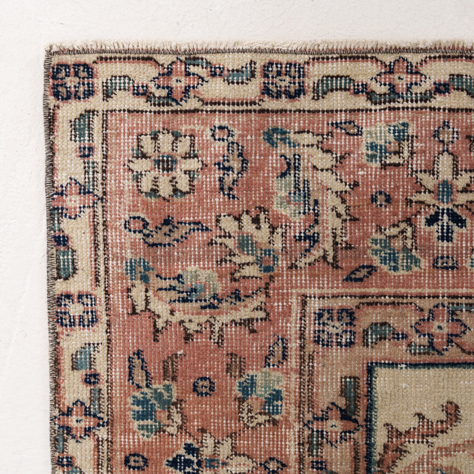 7x10 Beige Turkish Rug