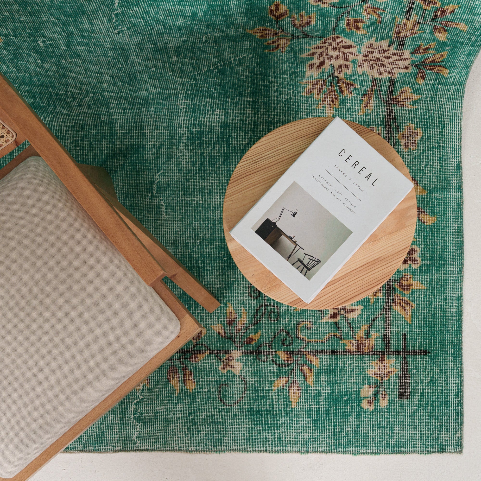 5x9 Vintage Rug