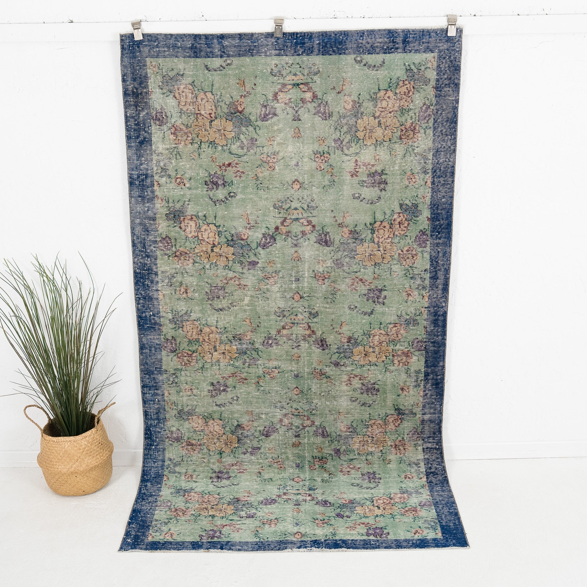 Valestra - Vintage Turkish Area Rug