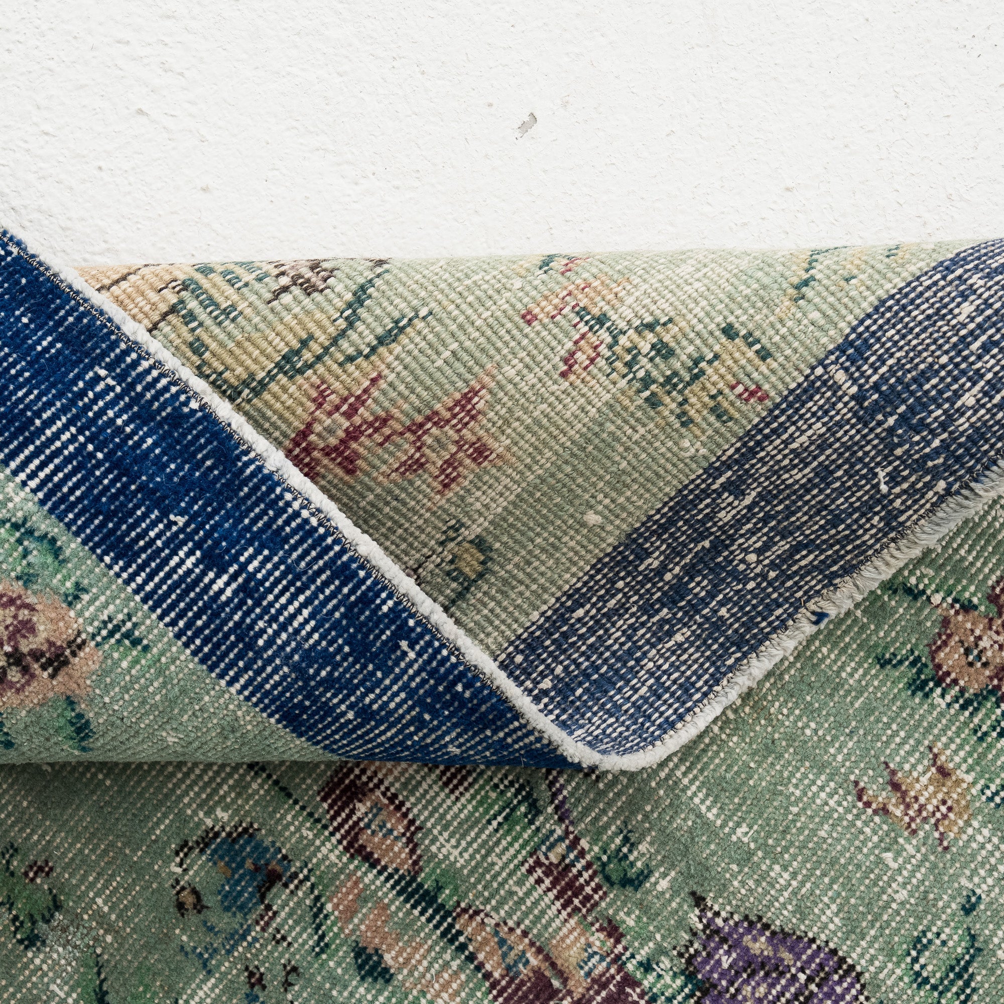 Valestra - Vintage Turkish Area Rug