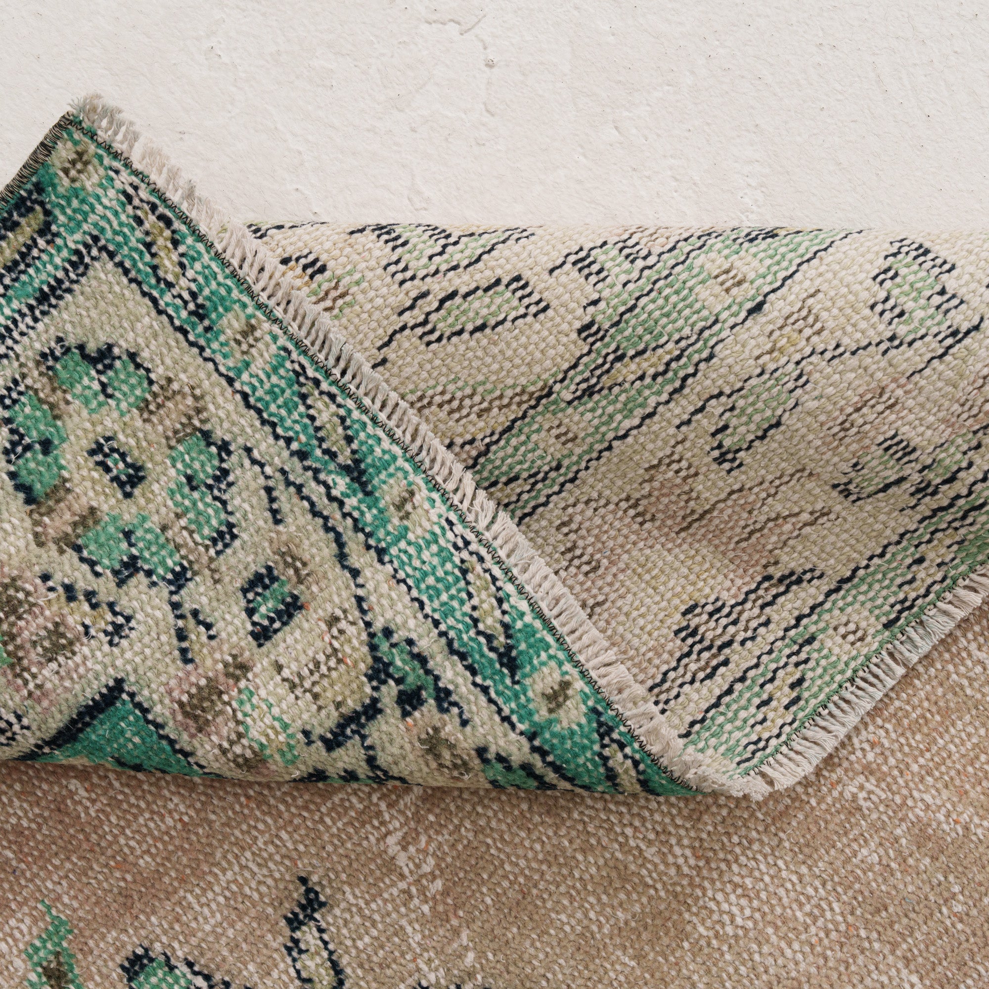 Felarise - Vintage Turkish Area Rug