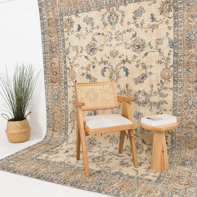 Daevina - Vintage Turkish Area Rug