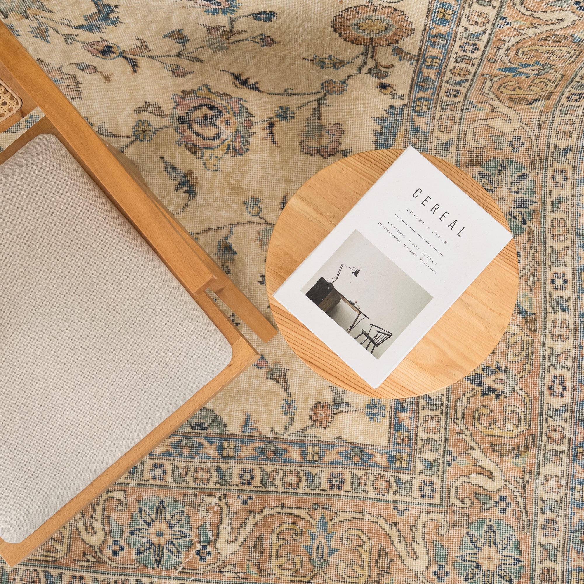 Daevina - Vintage Turkish Area Rug