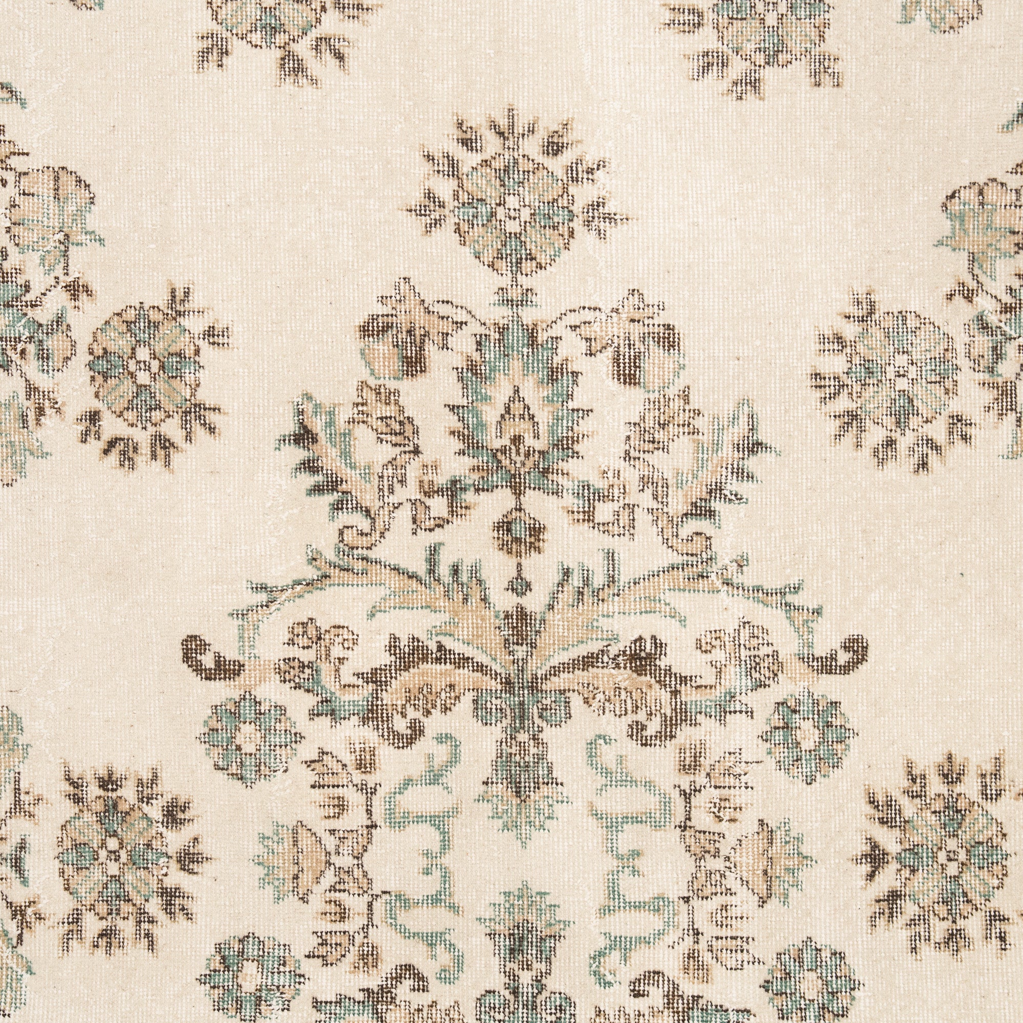 Vaelina - Vintage Turkish Area Rug