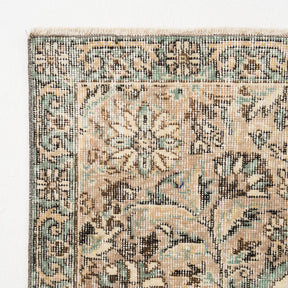 Serenique - Vintage Turkish Area Rug