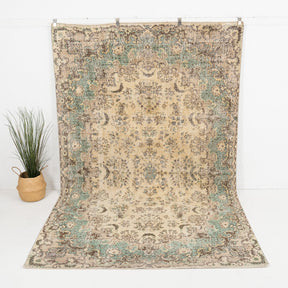 Yseline - Vintage Turkish Area Rug