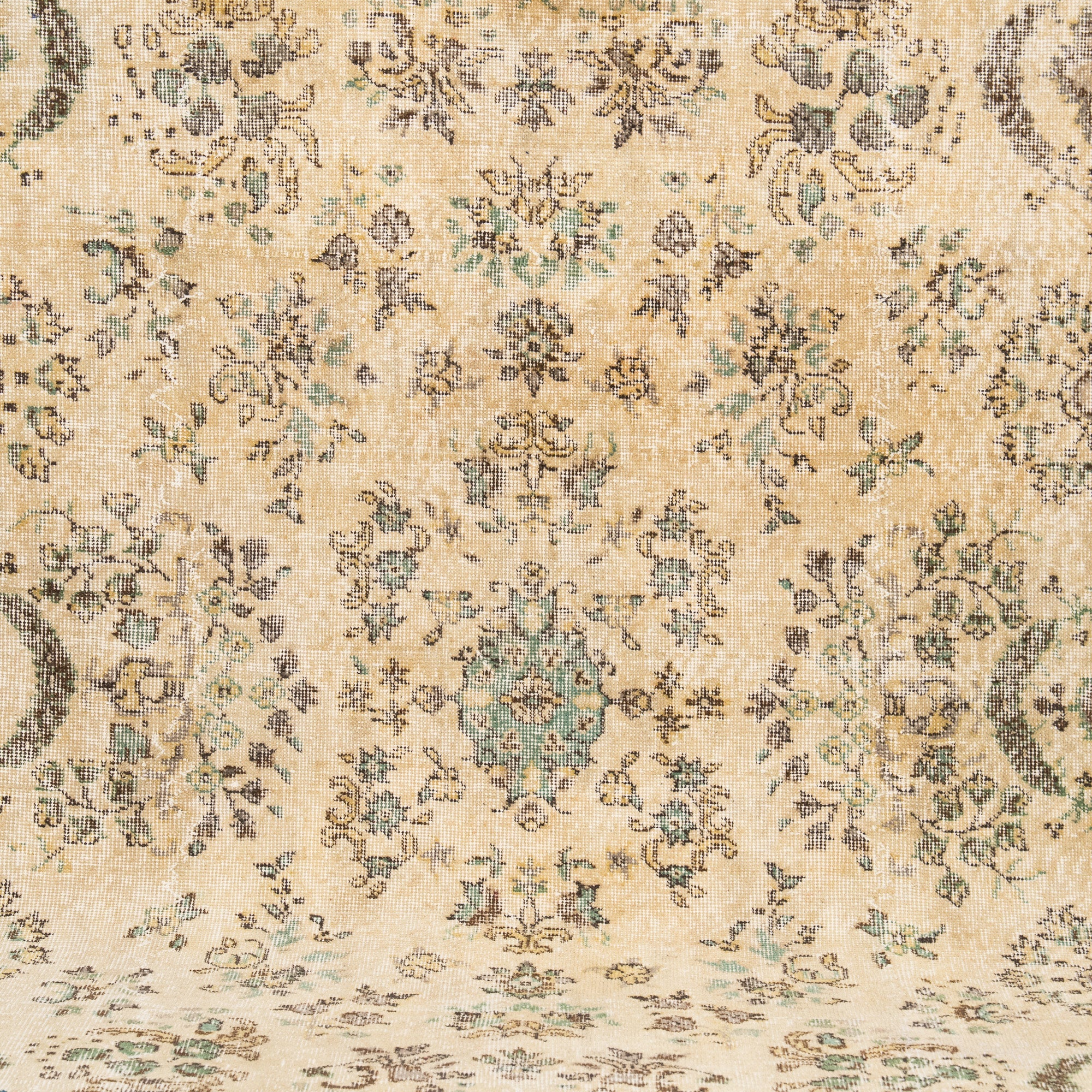 Yseline - Vintage Turkish Area Rug