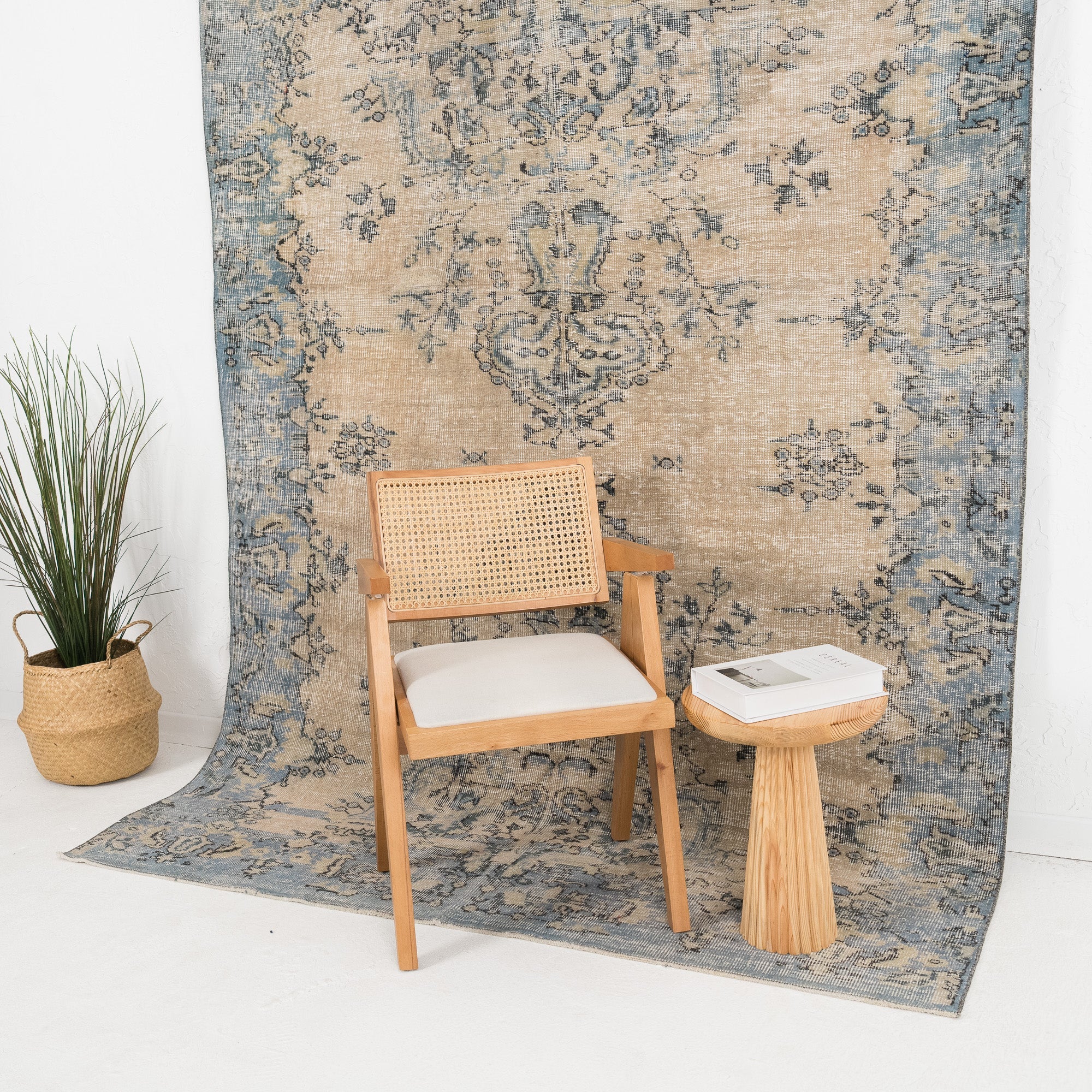 Calisyn - Vintage Turkish Area Rug