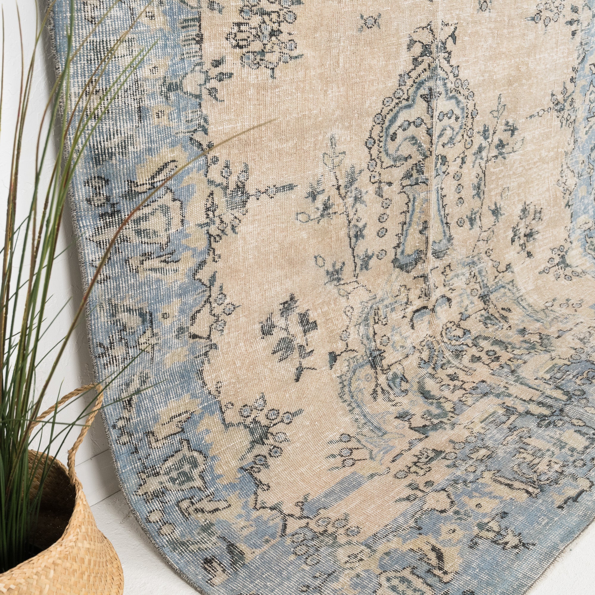 Calisyn - Vintage Turkish Area Rug