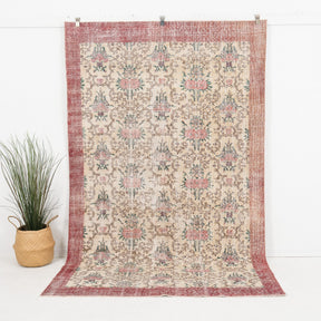 Arisynna - Vintage Turkish Area Rug