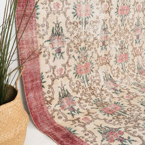 Arisynna - Vintage Turkish Area Rug
