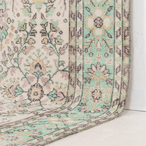 Delinine - Vintage Turkish Area Rug