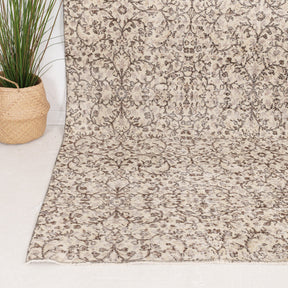 Amdiria - Vintage Turkish Area Rug