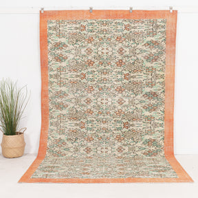 Xaerisess - Vintage Turkish Area Rug