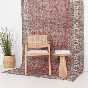 Xaerisaria - Vintage Turkish Area Rug