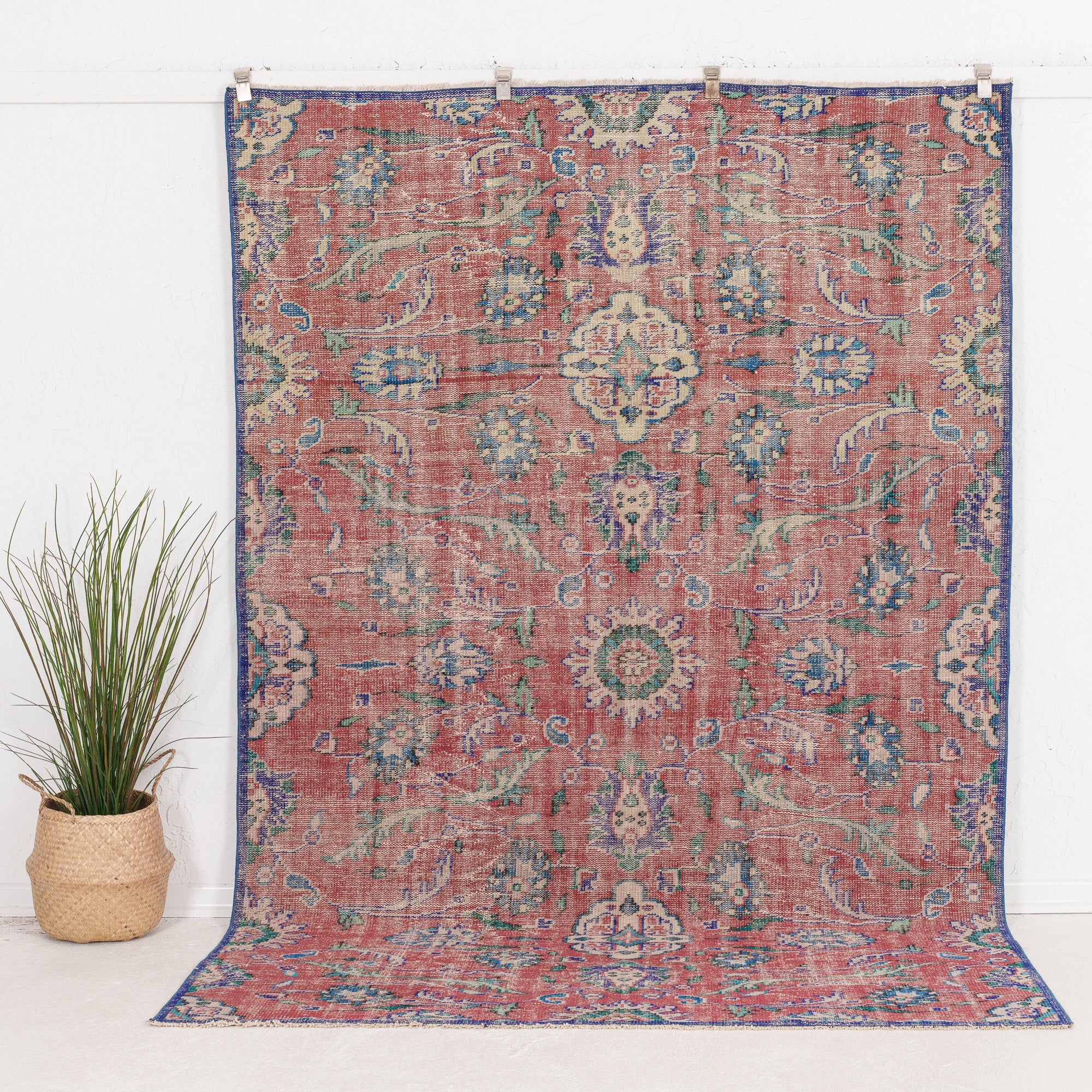 Zaerinia - Vintage Turkish Area Rug