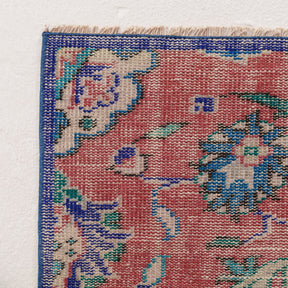 Zaerinia - Vintage Turkish Area Rug