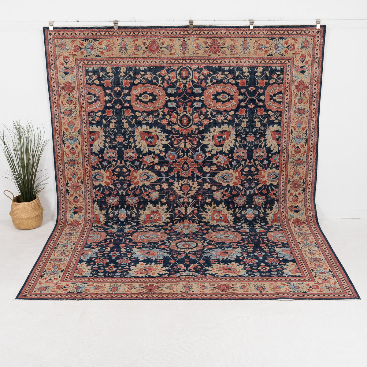 Riselisse - Vintage Turkish Area Rug