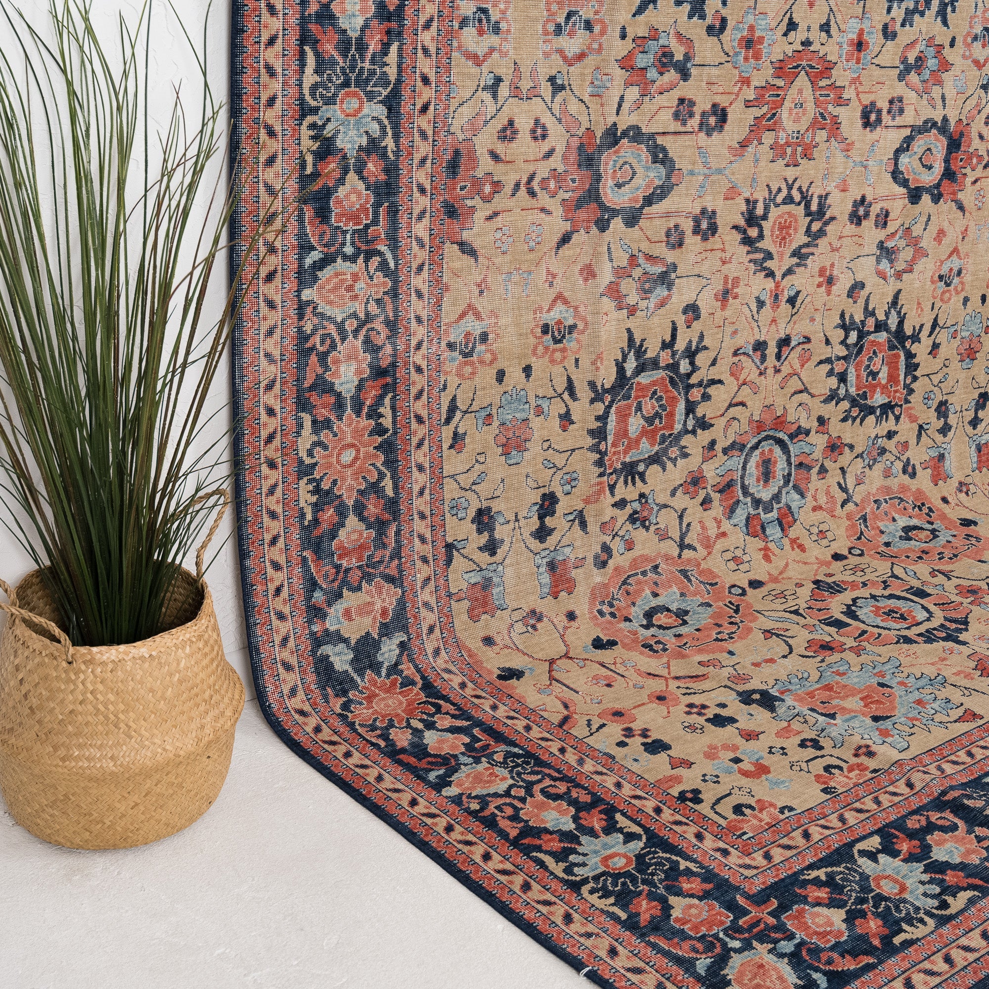 Orianesse - Vintage Turkish Area Rug