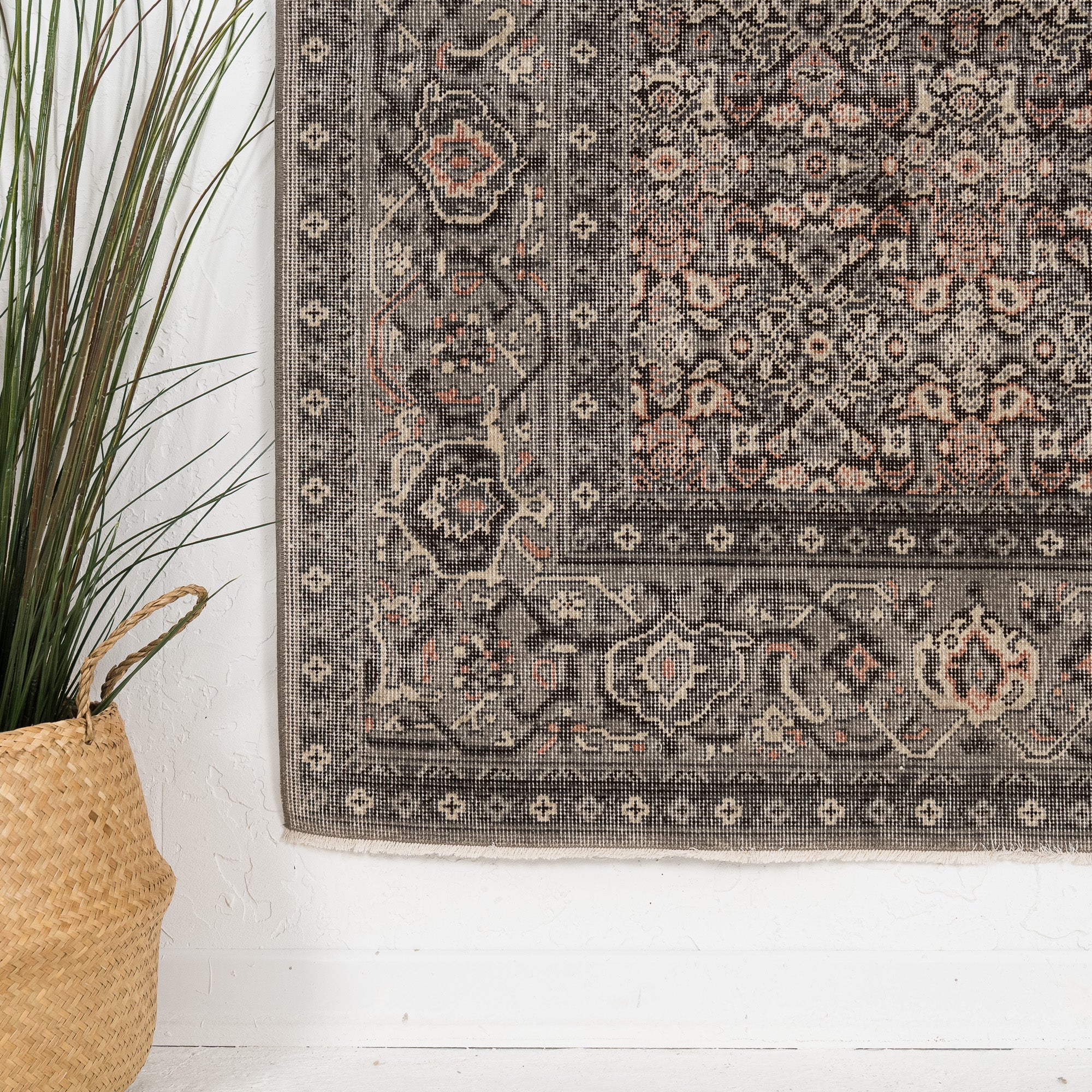 Karilisse - Vintage Turkish Small Rug