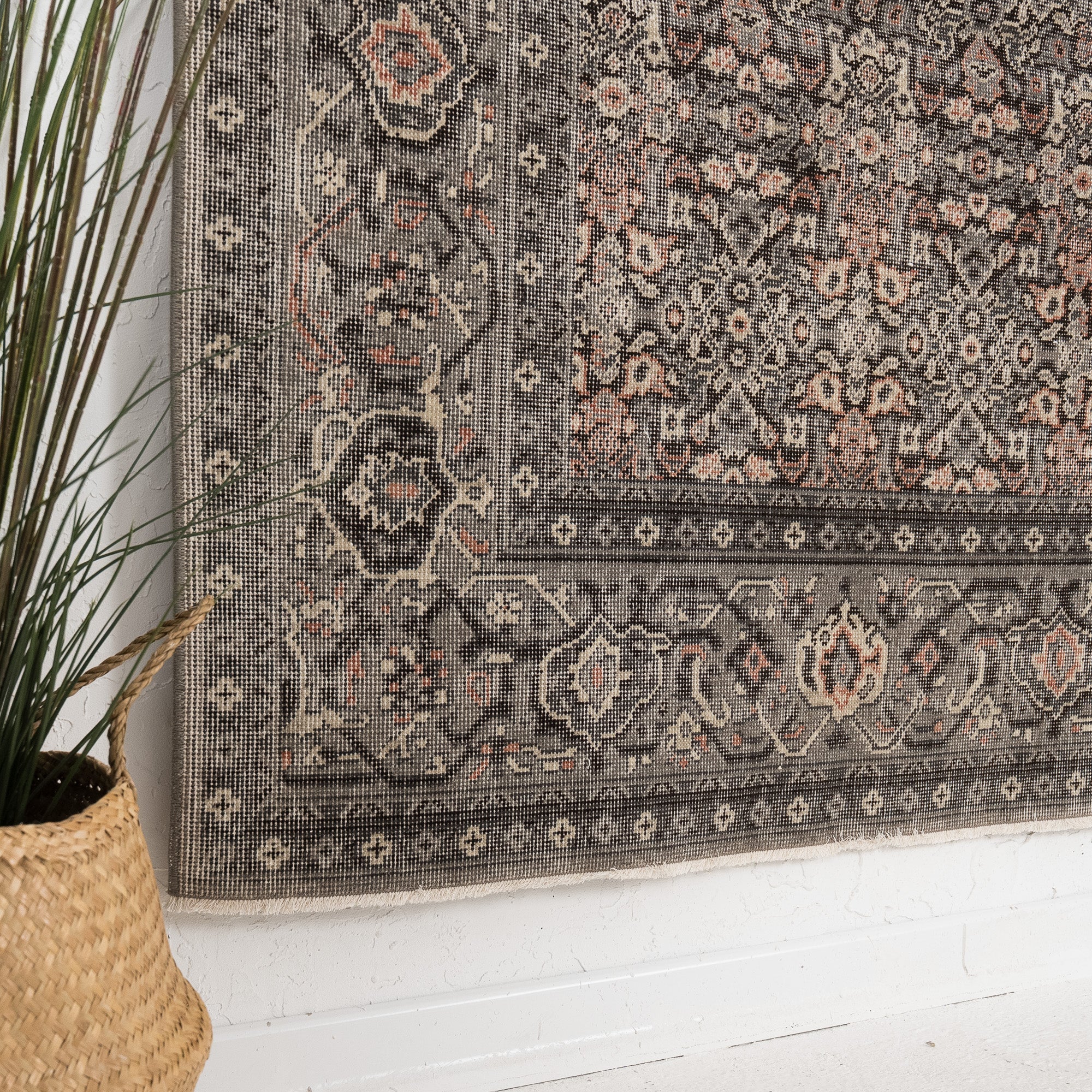 Karilisse - Vintage Turkish Small Rug
