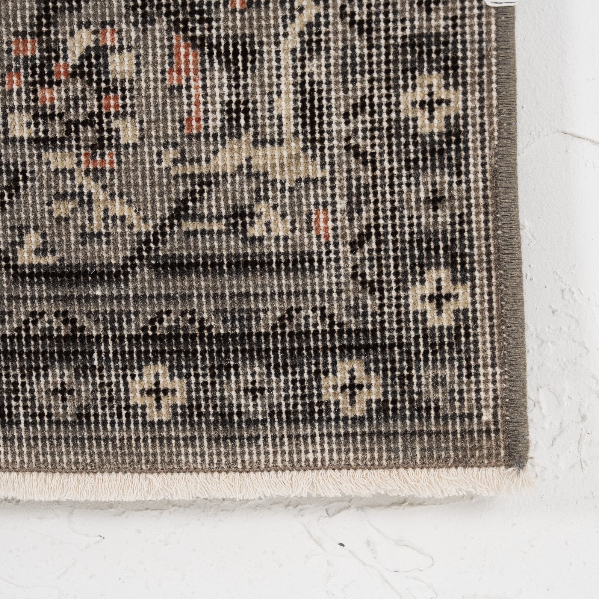 Karilisse - Vintage Turkish Small Rug