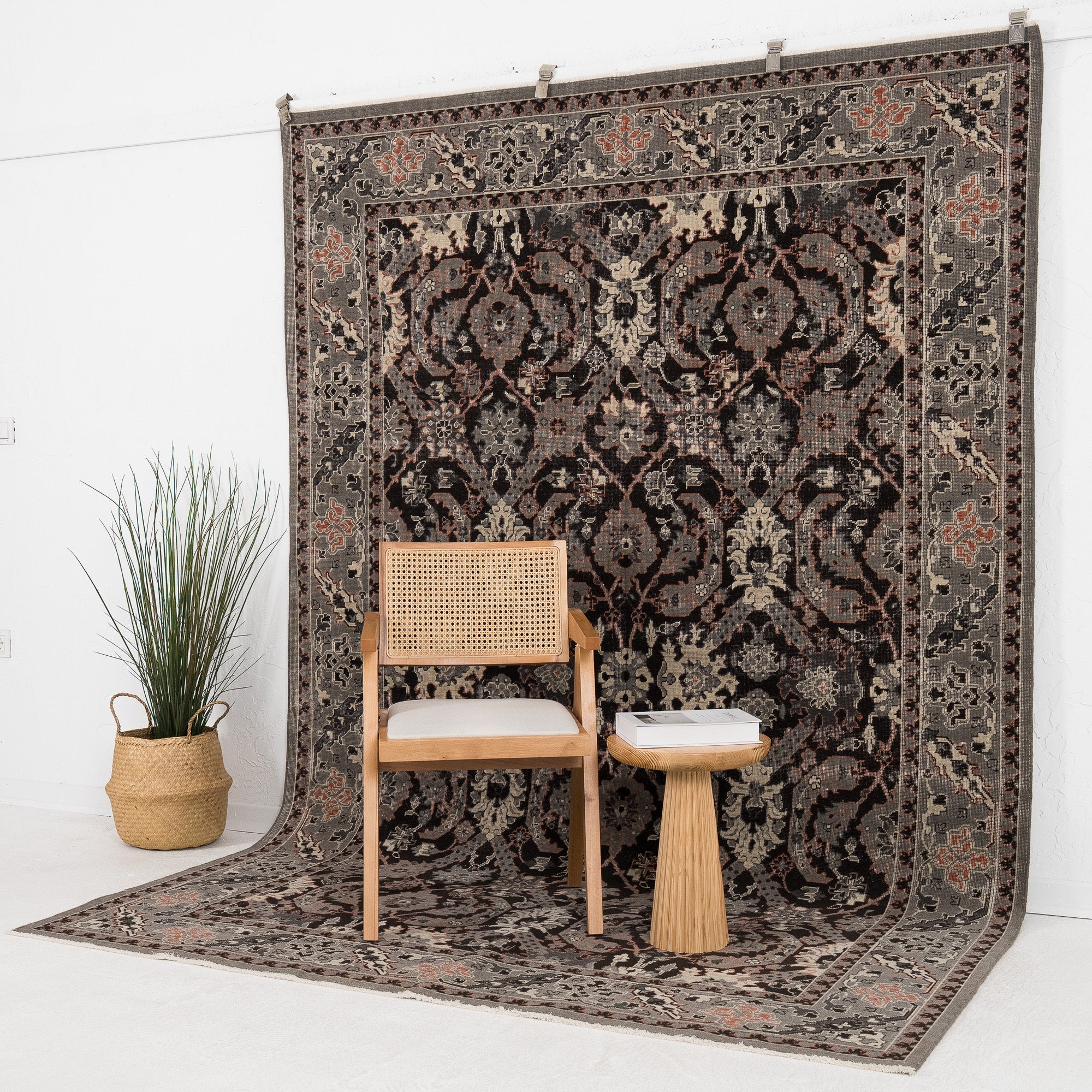 Oravynne - Vintage Turkish Area Rug