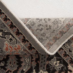 Oravynne - Vintage Turkish Area Rug