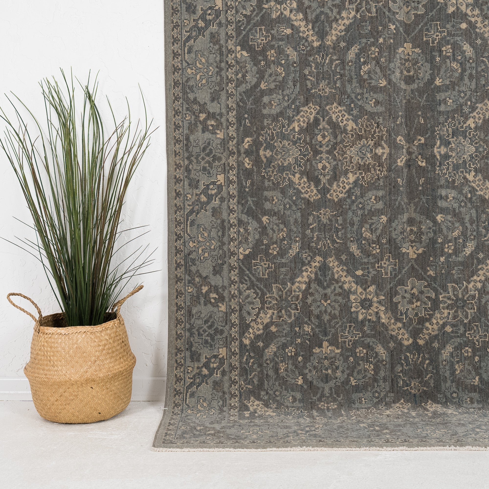 Thesalyn - Vintage Turkish Area Rug