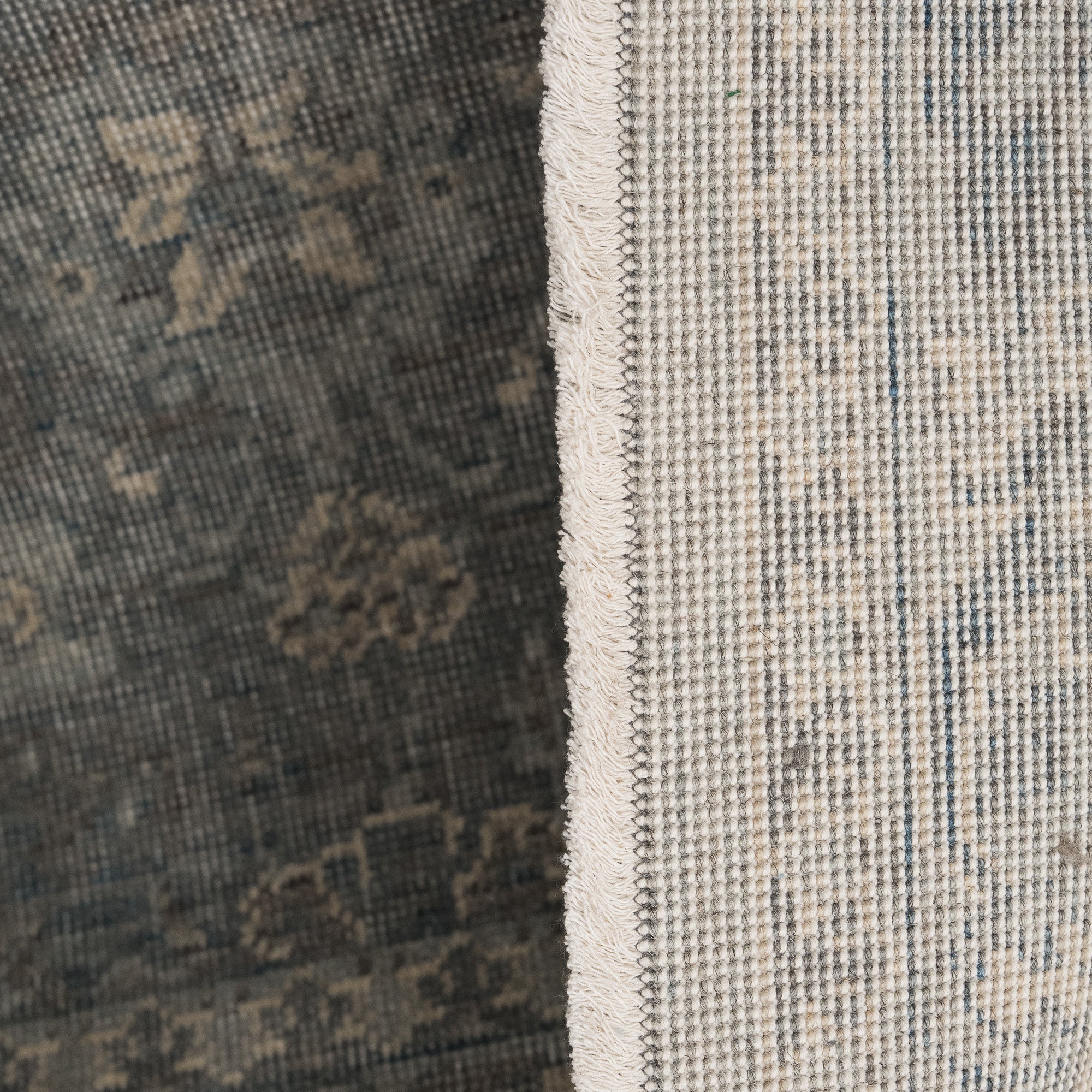 Vioniselle - Vintage Turkish Area Rug