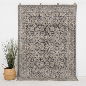 Velinara - Vintage Turkish Area Rug