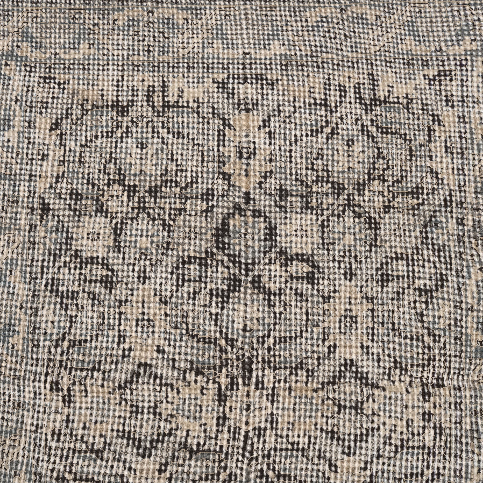 Velinara - Vintage Turkish Area Rug