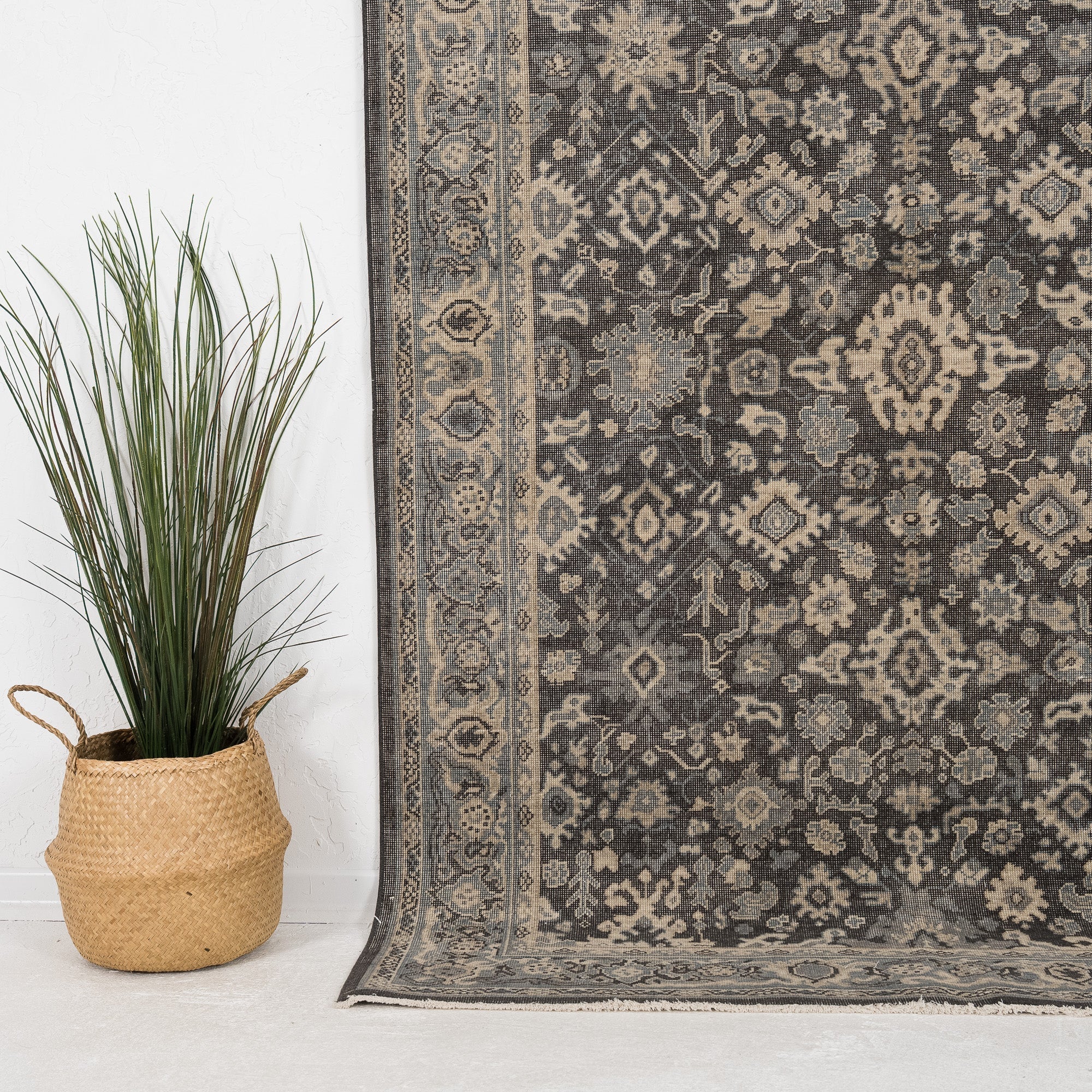 Jalynisse - Vintage Turkish Area Rug